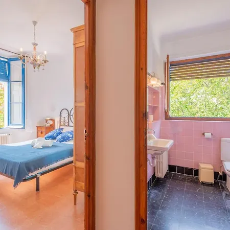Holiday home Masia Sant Miquel *